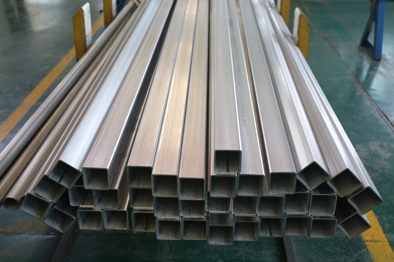 1691033630663125.jpg 方矩管3.jpg